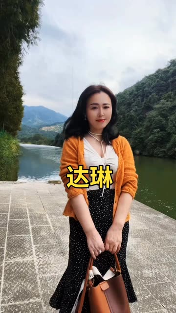 网易CC妃儿baby跳舞精彩回放，她的舞蹈为何如此引人入胜？