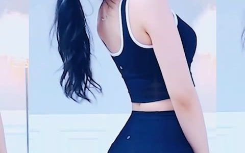 Bigo主播垚曦(原花椒宁依纯)直播热舞视频整活模拟，跟随她一起感受舞蹈的魅力