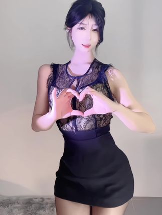 CC奶尤甜早期作品回顾，见证她的成长之路