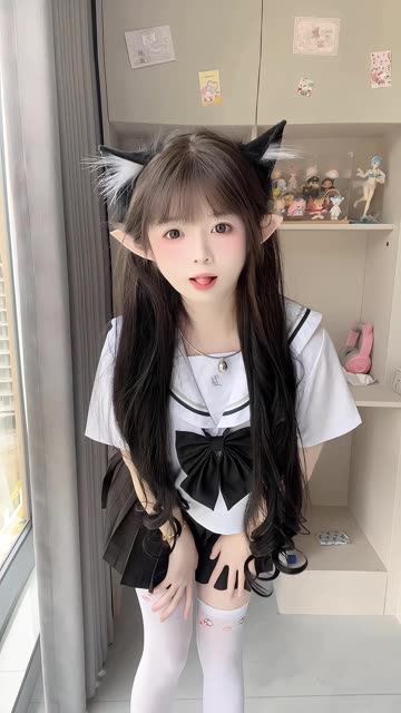 抖音桃诗诗最新舞蹈视频，看她如何通过抖音展示自己独特的舞蹈才华