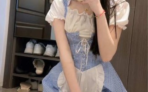 网易CC果果超哇塞呀族系土豪定制热舞合集，独特风格解析