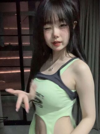 灰灰娜定制热舞视频合集,独家资源分享