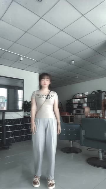 CC小微微至尊版微博更新,最新动态揭秘她的网络魅力