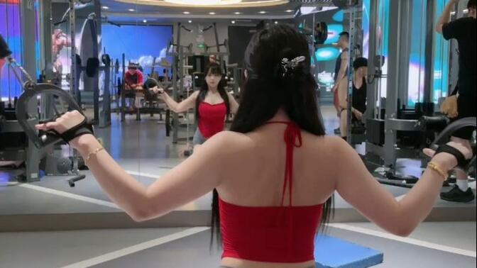 网易CC果果超哇塞呀性感舞蹈合集，粉丝强烈推荐的精彩视频