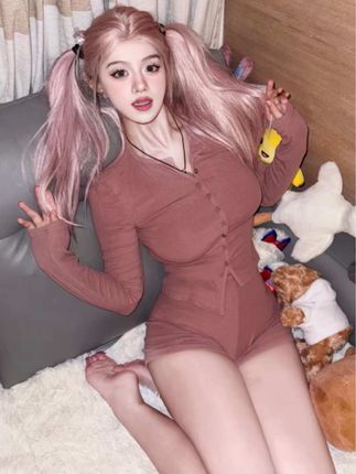 CC直播小野马热舞合集分享,每个动作都是经典之作