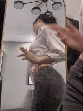 琳lin的微博账号,如何关注她的动态?