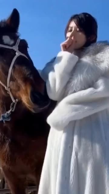 CC兰学姐舞蹈合集解析,她的作品为何备受关注?