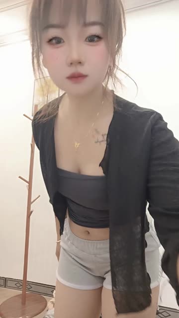 网易CC小微微最新直播视频集锦，不容错过的直播精彩瞬间