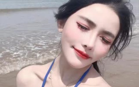 雪儿Baby粉嫩护士装舞蹈，角色扮演的魅力展示