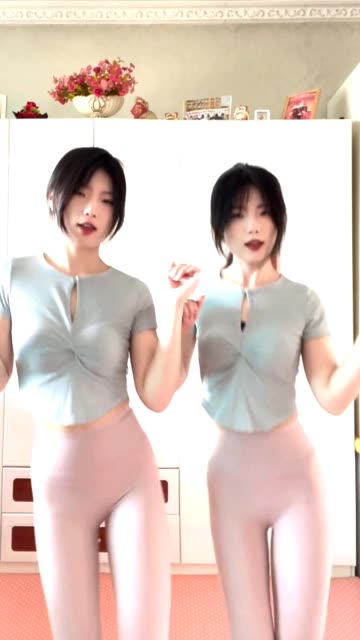 CC欣彤婚纱婚纱舞蹈的完美演绎，欣彤婚纱舞蹈瞬间回顾