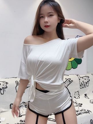 温柔苗早期跳舞视频合集，她如何吸引第一批粉丝？