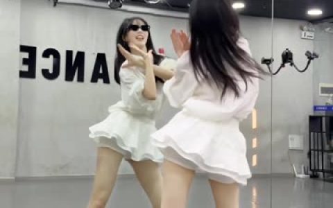 网易CC椰羊妹妹土豪千元定制上帝视角热舞视频，全新视角