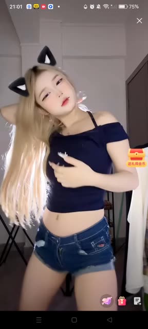 CC雪梨直播间热舞视频精选,她如何用舞蹈征服观众?