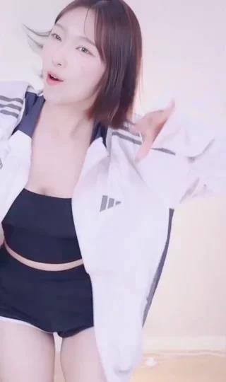 可可可宝儿舞蹈经典动作分析,从基础到进阶