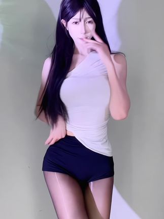 CC奶尤碎花裙热舞合集,为何这一造型深受粉丝喜爱?