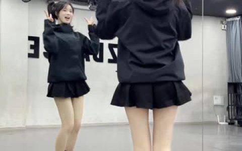 CC直播椰羊妹妹高端定制热舞，专属内容如何提升粉丝体验？