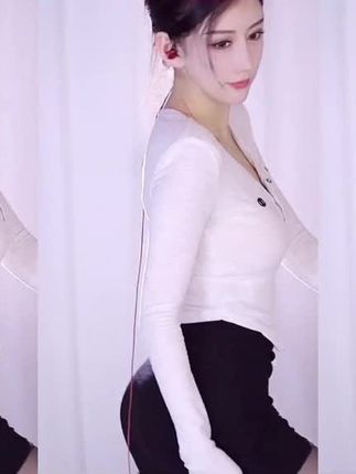 丸子超凶至尊版舞蹈解析,她的舞蹈为何备受追捧?