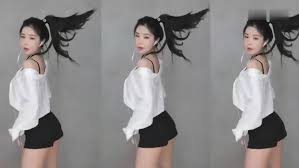 Afreecatv如何观看热门韩国主播的舞蹈？如何找到并观看Afreecatv平台的韩国女主播舞蹈？