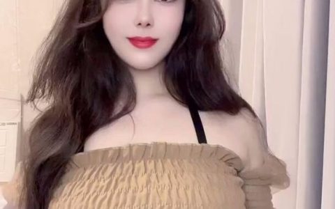 快手安妮朵朵早期舞蹈视频大全，重温她的经典舞台表演