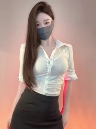 斗鱼何菱价目，解密她的收费标准与直播内容