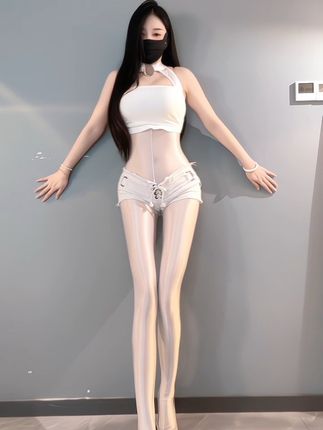 斗鱼何菱视频下载，提供她的视频下载链接供粉丝收藏