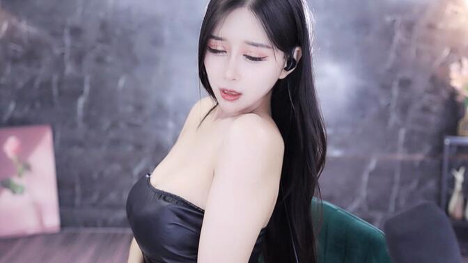 cc丸子超凶的至尊版舞蹈风格她的新作品如何突破传统舞蹈形式，cc丸子超凶舞蹈风格新作她如何通过新作品打破舞蹈常规