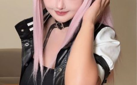 古阿扎COS卡莎跳火车摇完整，挑战经典舞蹈动作，如何做好每一步？