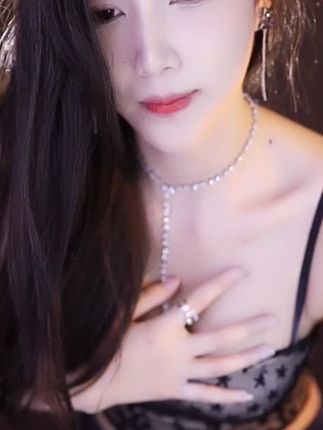 斗鱼萌七线下活动，了解萌七线下活动的精彩内容与粉丝互动