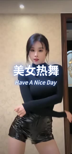 虎牙蛋宝宝高级车舞蹈舞蹈与豪车的结合，探索虎牙蛋宝宝的高级车舞蹈视频