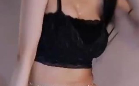 斗鱼萌七私人订制舞蹈，了解如何为自己定制萌七的私人舞蹈视频