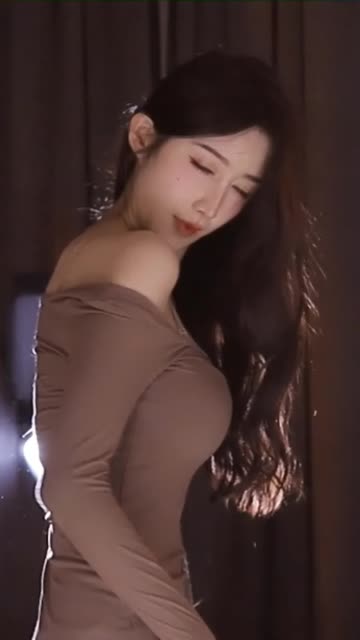 斗鱼主播糯米团子多大了啊，了解糯米团子吖的年龄以及她的直播历程