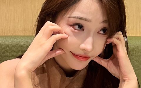 斗鱼小小酥表情包动态图，收集小小酥的动态表情包，并分享给朋友