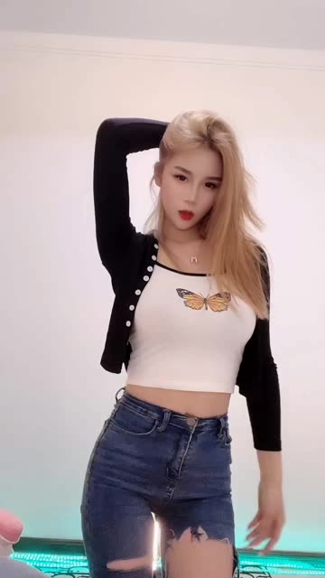 快手朵哥超甜视频播放，在线观看快手朵哥超甜的精彩视频