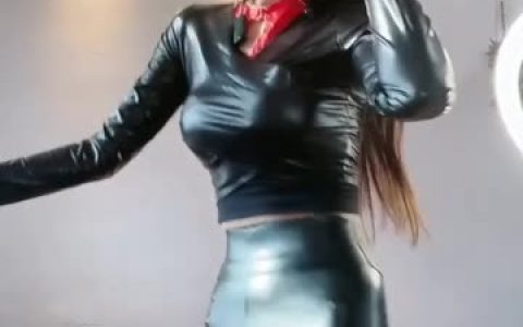 快手朵哥超甜最新跳舞视频下载，下载并欣赏快手朵哥超甜的最新跳舞视频