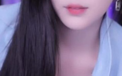 斗鱼萌七舞蹈动感光波，欣赏萌七在动感光波背景下的舞蹈表现