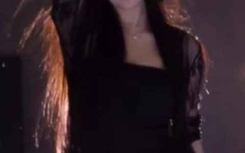 斗鱼萌七舞蹈特辑，欣赏萌七独特的舞蹈特辑，感受她的舞台魅力