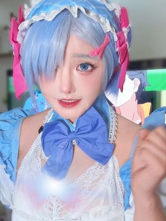 古阿扎COS卡莎跳大摆锤，动感十足的舞蹈，如何跳出独特风格？