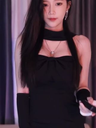 斗鱼萌七定制舞蹈视频，了解如何定制萌七专属的舞蹈内容