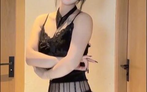 naimi奶咪集锦，如何通过naimi奶咪的作品集锦回顾她的经典时刻？