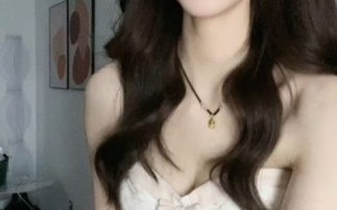 namprikk的个人资料介绍，如何了解namprikk的完整个人资料和职业背景？