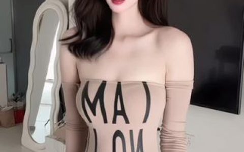 不呆猫JK最新作品，了解她如何通过最新视频展示创意和互动？