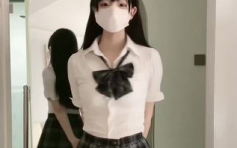 可爱miao喵酱视频，如何通过miao喵酱的视频感受她的可爱魅力？