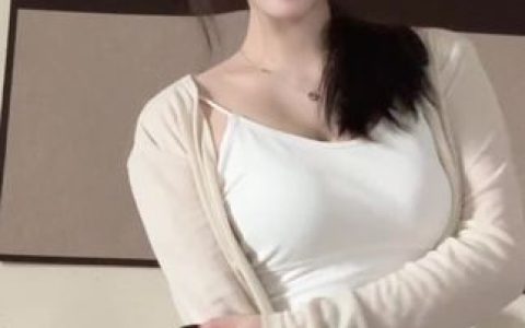 智惠姐姐的健身挑战，她如何在短时间内塑形成功