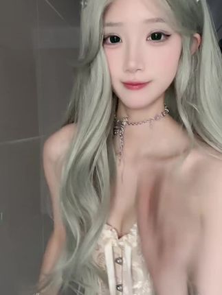 江南第一深情798酒吧打卡体验,如何在江南第一深情798酒吧打卡,体验独特氛围?