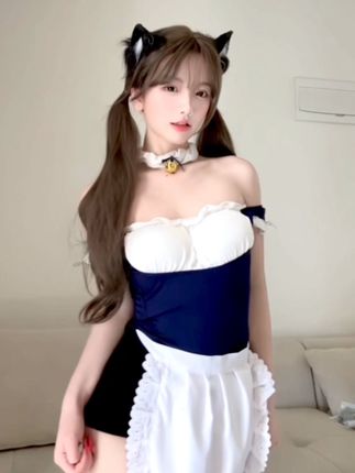 狐洛洛子作品创作过程揭秘,她如何通过cos展现角色深度