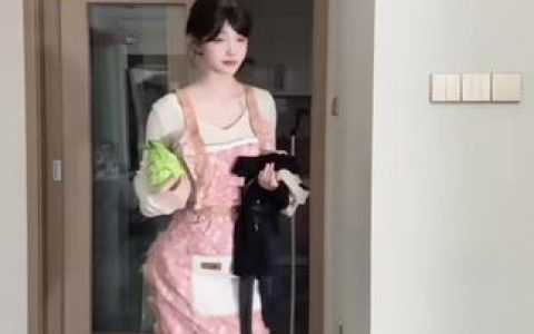 狐不妖和苏小涵的个人资料，两位主播身份对比分析